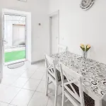 Appartamento Stunning In With Wifi Opuzen (Dubrovnik-Neretva)