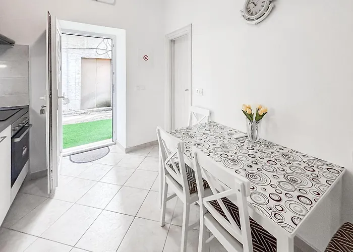 아파트 Gorgeous In With Wifi Opuzen (Dubrovnik-Neretva)